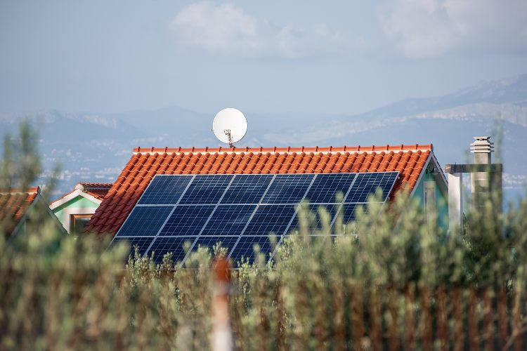 Eigenschaften und Funktionsweise einer Photovoltaikanlage